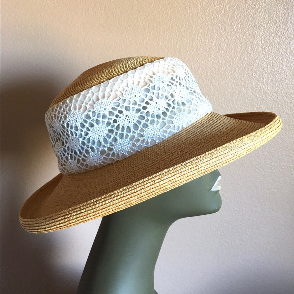 Packable/Travel hat - Picture 2 of 5